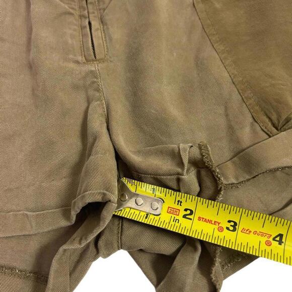 Aritzia l Wilfred Casual Silk Blend Shorts 4 - Picture 5 of 9